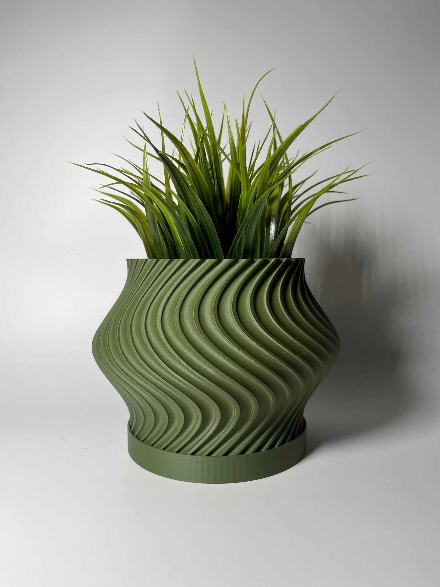 Modern Decorative Indoor Planter Pot For Succulents and Plants With Tray And Drainage Holes "TIDE"
