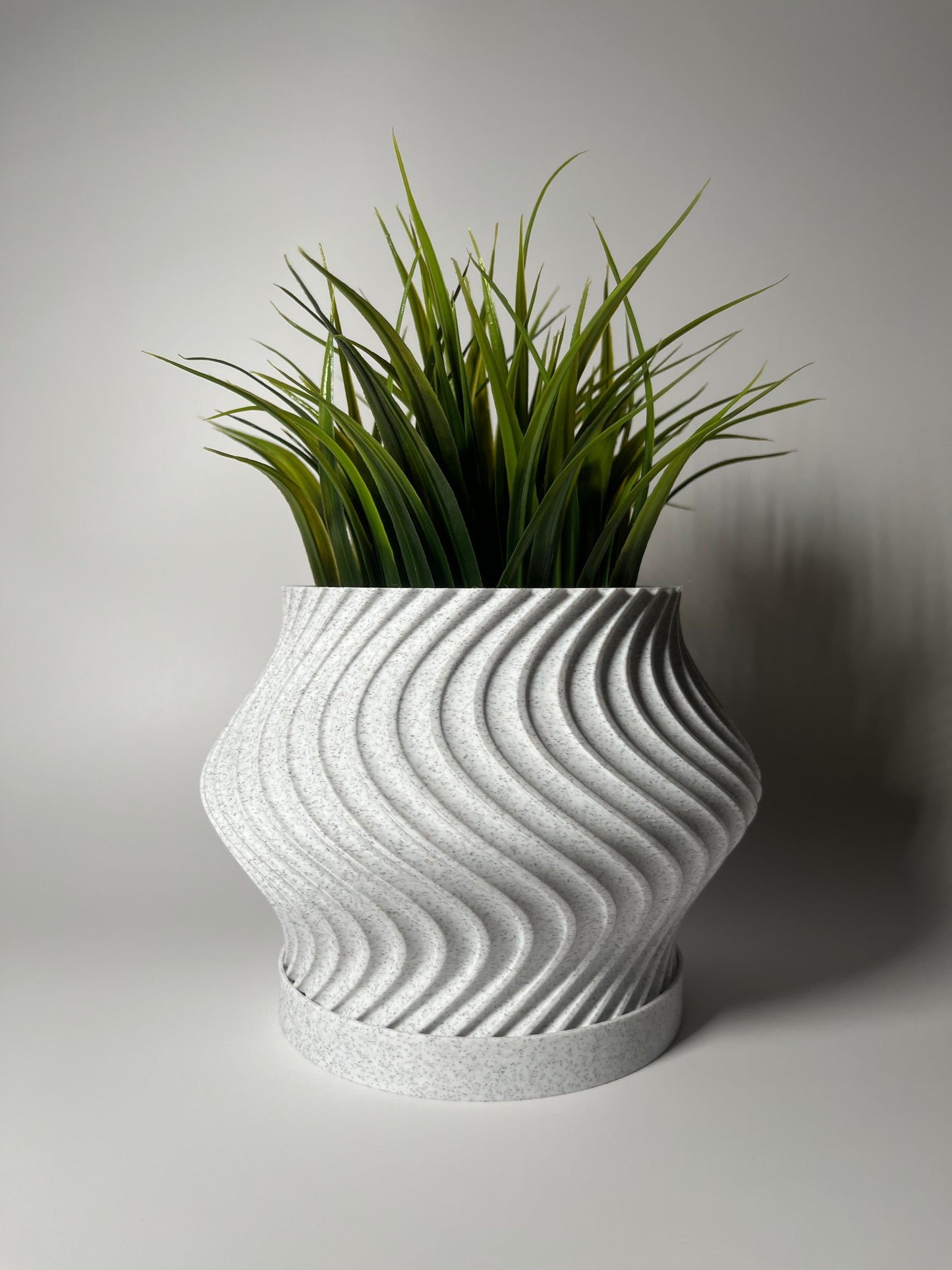 Modern Decorative Indoor Planter Pot For Succulents and Plants With Tray And Drainage Holes "TIDE"